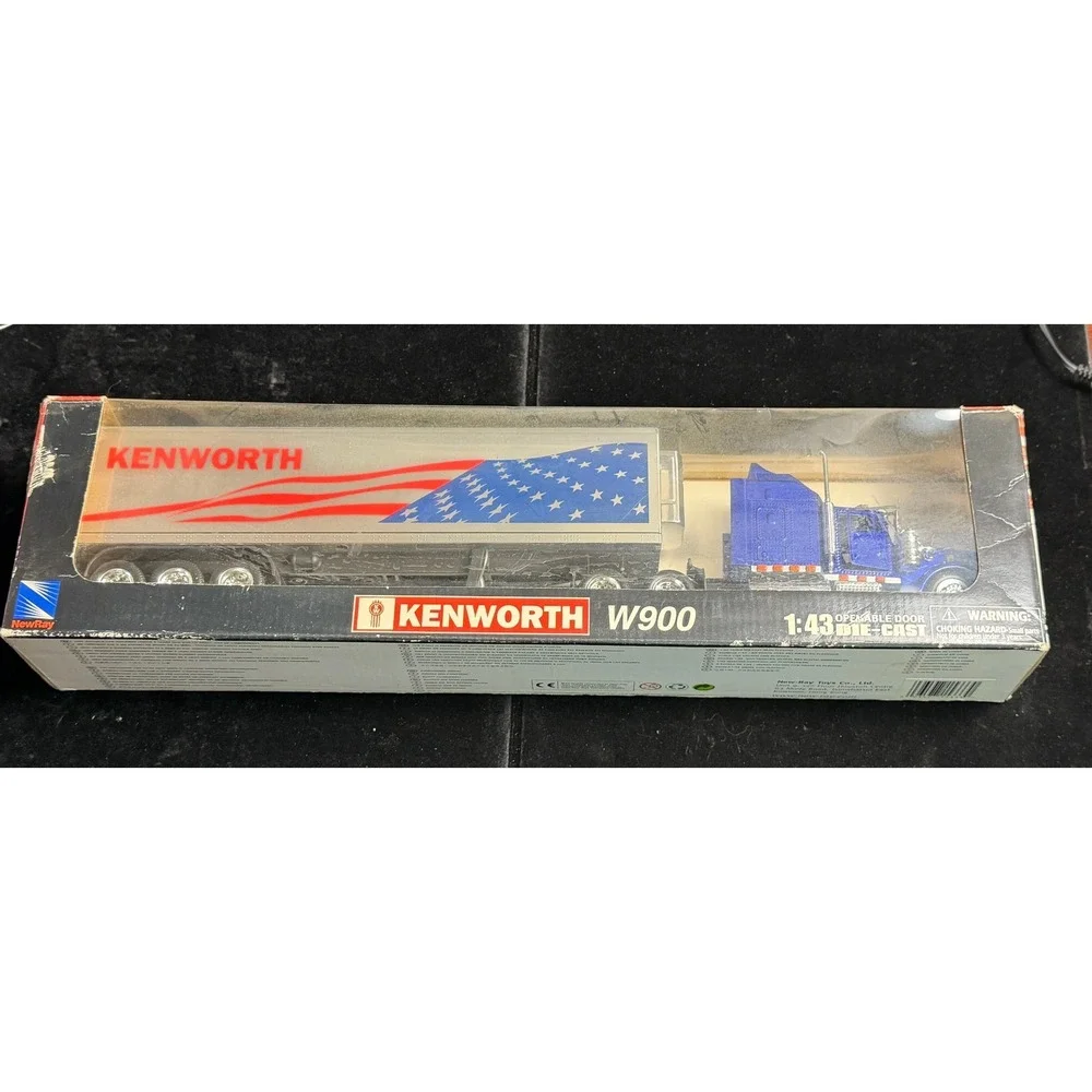Kenworth W900 LongHauler-1:43 Die-Cast Semi Truck, Blue American Flag NIB